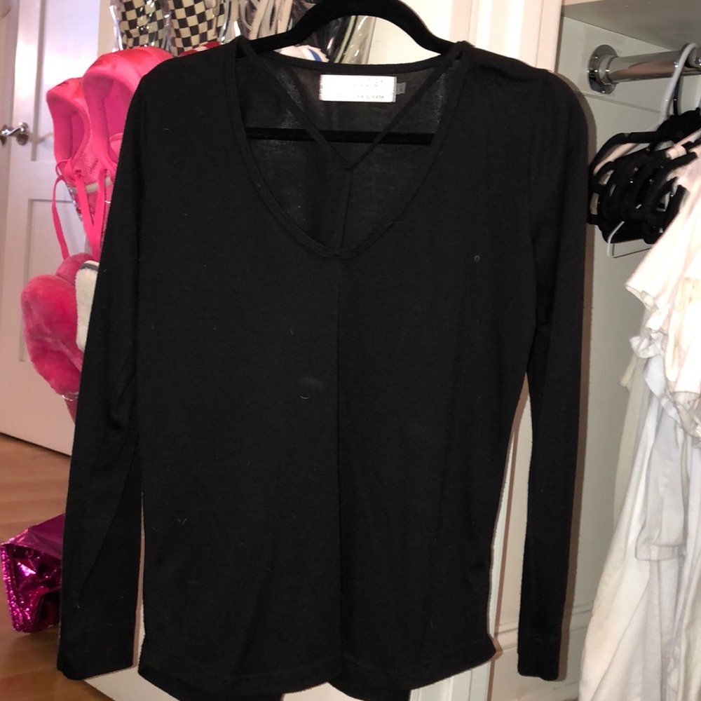 JET by John Eshaya M/L long sleeve with cutout